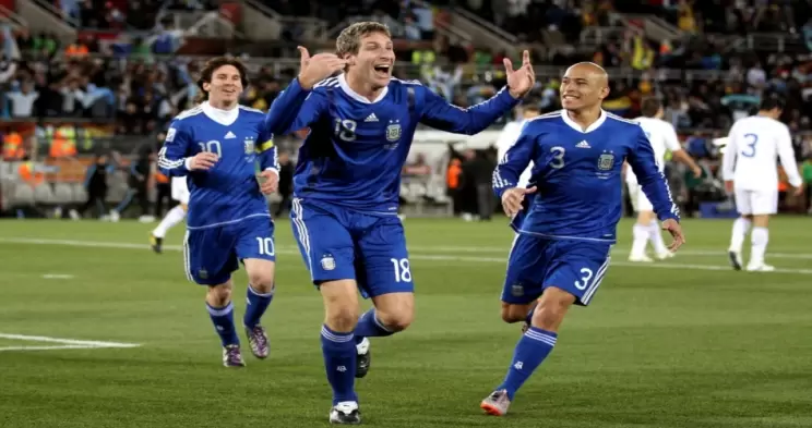 北莱昂内斯俱乐部vs埃梅莱克直播_在线北莱昂内斯俱乐部vs埃梅莱克直播频道观看_免费观看北莱昂内斯俱乐部vs埃梅莱克直播比赛-24直播